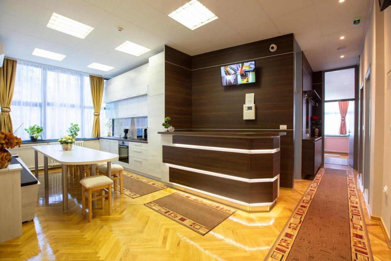 Hostel Amd Beograd Eksteriør billede