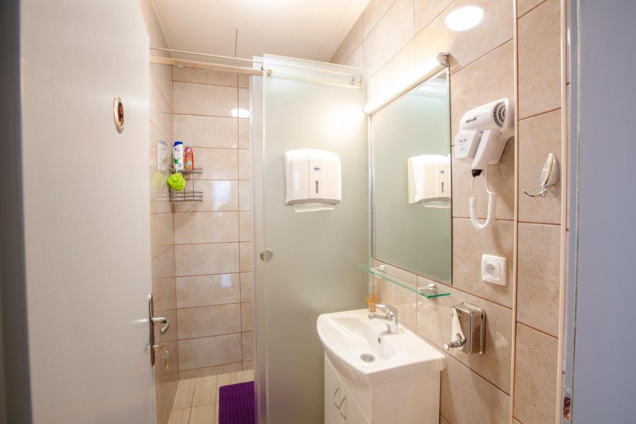 Hostel Amd Beograd Eksteriør billede