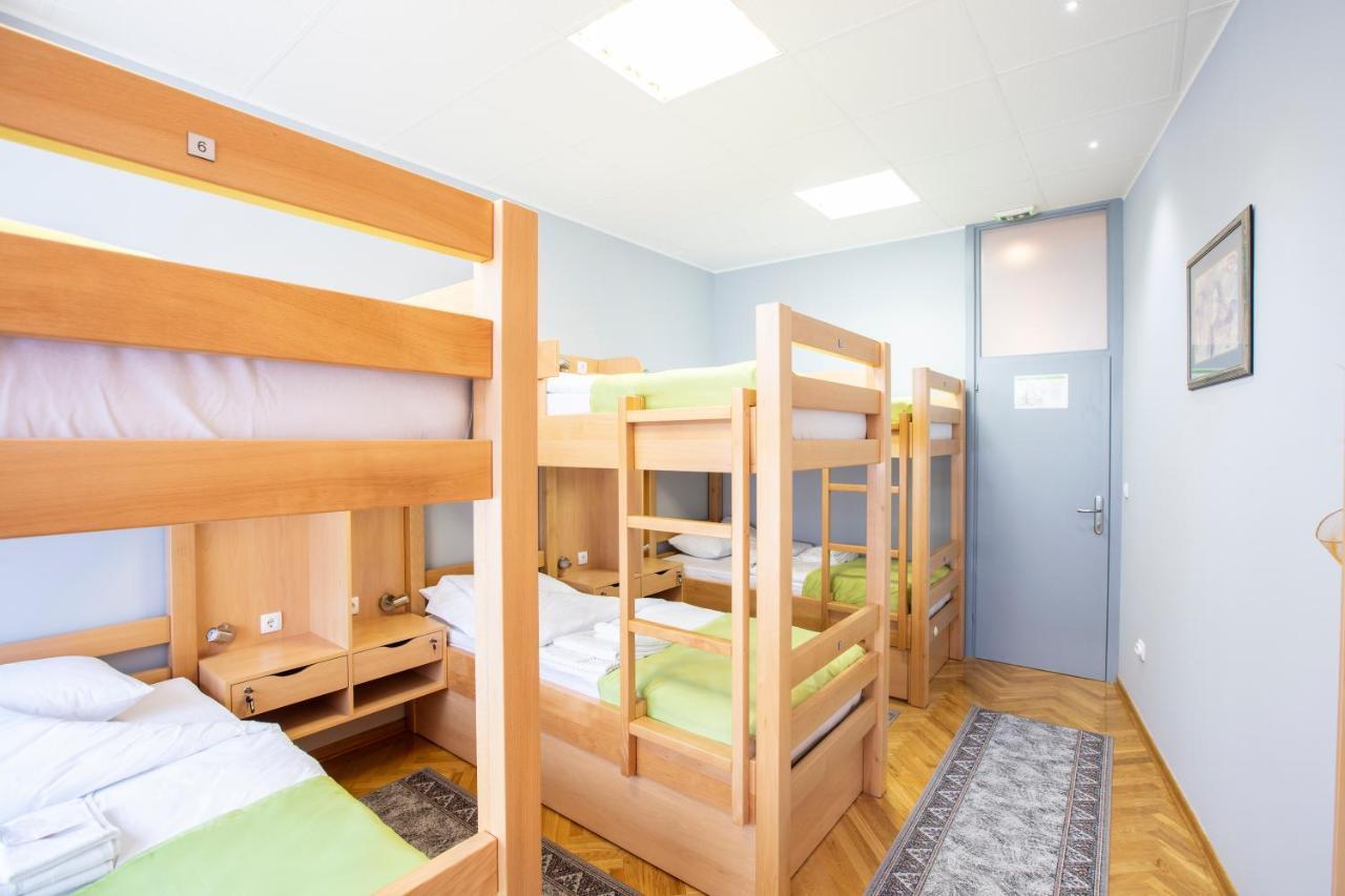 Hostel Amd Beograd Eksteriør billede