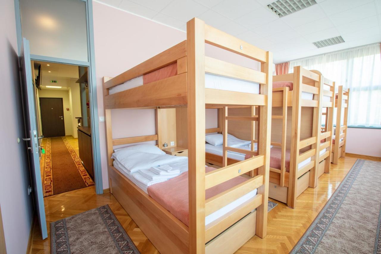 Hostel Amd Beograd Eksteriør billede